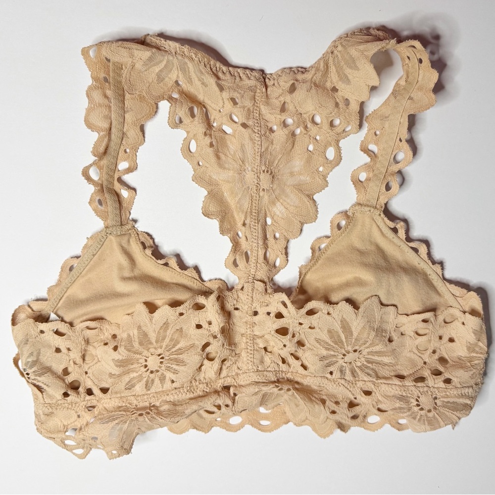 Aerie Lace Bralette Tan Crochet Racerback Soft Feminine Intimates M Festival - Picture 4 of 7